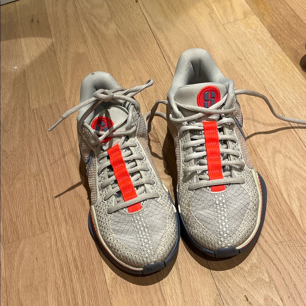 Stylish Sabrina 2s men basketball sneaker limited edition